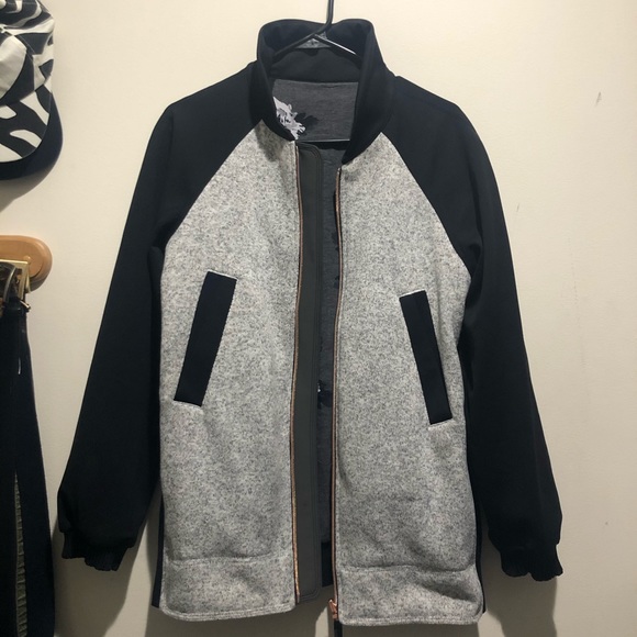 RARE Lululemon Reversible Print Bomber Jacket - Picture 5 of 10